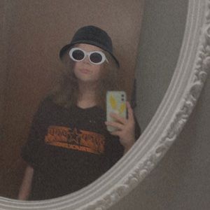 Meet your Posher, No<3